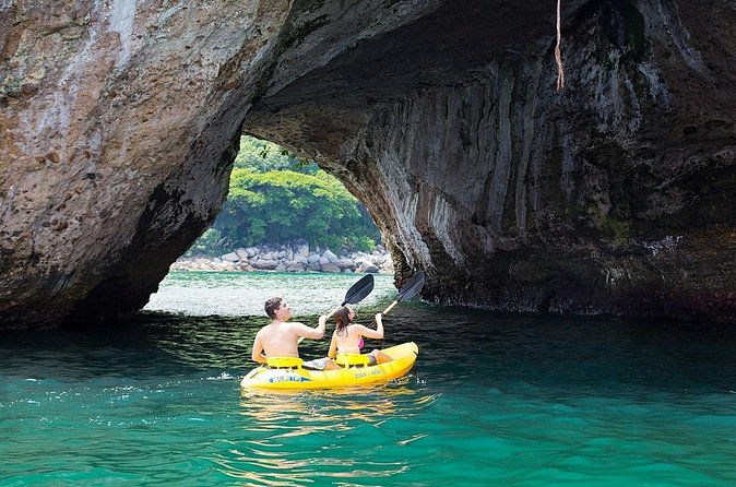 Tour Yelapas and Mahahuitas in Catamaran with Lunch and Open Bar! - Making the most of your 4 hours in Yelapa