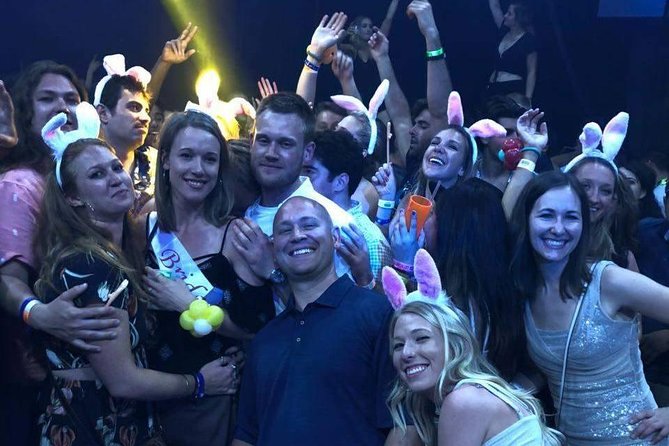 VIP Nightclub Tour in Puerto Vallarta - The guide experience: why Junior (and Yahir) show up in so many good stories