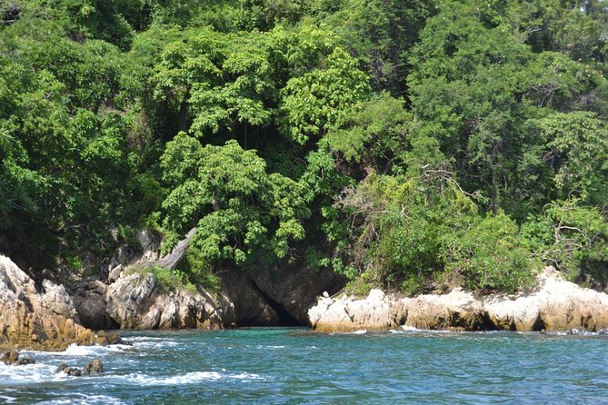Yelapa and Majahuitas Snorkeling Cruise in Puerto Vallarta All Inclusive - Price and what you actually get for $87.04 per person